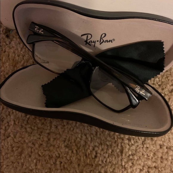 Ray Ban glasses - Picture 2 of 5